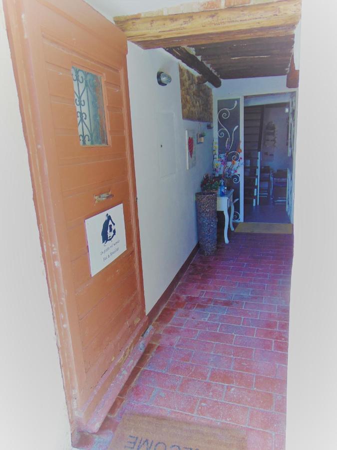 B&B Un Posto Nel Mondo Siena Dış mekan fotoğraf